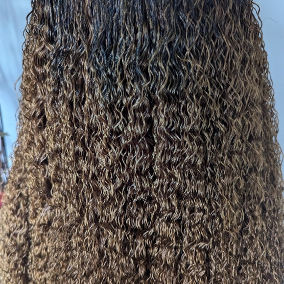 Human hair braided wig - Picture 6 of 6